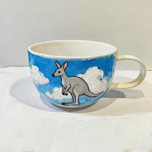 Taza de canguro de porcelana de cerámica personalizada | Taza de café pintada a mano única - Product Image 1