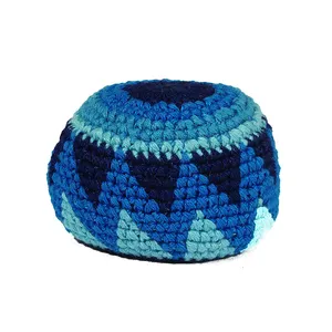 Atacados fábrica coração azul crocheted hacky sacks personalizado logotipo design bola de chutes brinquedos crianças bola de futebol