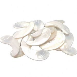 Cuillère personnalisable de luxe en nacre naturelle, finition miroir, non toxique, pour cadeaux, masques faciaux et petits contenants de caviar - Product Image 4