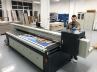 Machine d'impression UV à plat pour panneaux muraux en bois massif de qualité supérieure
