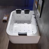 Baignoire de luxe en acrylique 1,7-1,9 m pour 2 personnes, face à face, avec massage à air, en promotion, pour intérieur, avec mitigeur de douche à main
