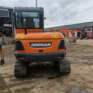 Mini-excavatrice sur chenilles Doosan DX60 d'occasion, 6 tonnes, bon état, moteur, système hydraulique complet, garantie 1 an, pompe hydraulique - Product Image 6