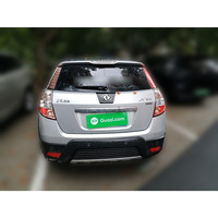 Prix de gros Dongfeng Aeolus H30 Essence 1.6 Voiture d'occasion Traction avant 5 places