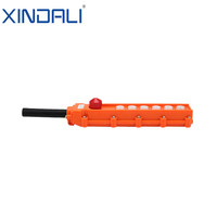 XCD-63CB Interrupteurs à bouton-poussoir électroniques pour grue de levage à 6 trous, télécommande, contrôleur suspendu, boîte de commutation en PVC IP65 10A