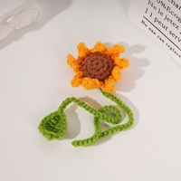Bijoux de fleurs de marguerite blanche faits à la main tricotés au Crochet breloque pour rétroviseur de voiture décor bricolage Crochet sac Textile tissu artisanat