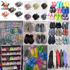 Pantuflas EVA en Stock, Ligeras, Transpirables, Antideslizantes, para Todas las Temporadas - Product Image 1