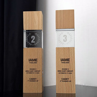 Trophées personnalisés en cristal 3D gravé au laser avec base en bois MH-T543