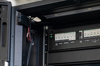 Data Center All-in-One Smart per Server Rack con Controllo Accessi e Ripristino Rapido per Edge Computing in Sedi Bancarie