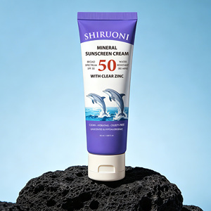 <span class=keywords><strong>Crema</strong></span> <span class=keywords><strong>Solare</strong></span> Coreana Personalizzata con SPF <span class=keywords><strong>50</strong></span>, Contiene <span class=keywords><strong>Crema</strong></span> Viso e Lozione <span class=keywords><strong>Solare</strong></span> con Ossido di Zinco - Product Image 1