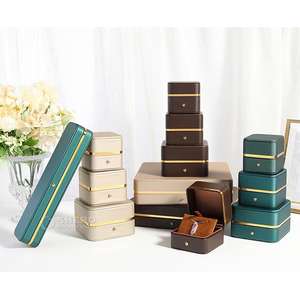 Boîte à bijoux en cuir de luxe sur mesure en gros, style carré simple, boîte d'emballage pour bijoux pour boucles d'oreilles, bracelets, colliers, bagues - Product Image 1