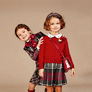 Nuovi Culottes alla Moda con Fascia in Vita Regolabile, Gonne-Culotte a Quadri per Bambini in Rosso e Grigio, Gonne Scolastiche Tartan - Product Image 4
