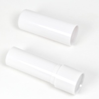 Best-seller Emballage vide de baume à lèvres Rond en plastique Conteneur de baume à lèvres Rouge à lèvres Logo personnalisé Tube de baume à lèvres 5g