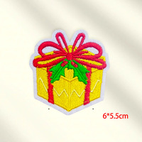 Patchs brodés thermocollants scintillants de Noël, motifs dessin animé (Sapin, Bonhomme de neige, Flocon de neige, Chaussette de Noël) pour vêtements et sacs