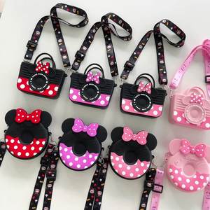 Graziosa <span class=keywords><strong>borsa</strong></span> a tracolla in Silicone con grande capacità portatile cartone animato <span class=keywords><strong>Minnie</strong></span> con fiocco per fotocamera borse con cerniera - Product Image 1