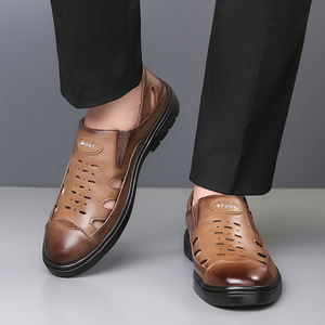 Chaussures bateau pour hommes en cuir véritable, respirantes, à bout fermé, avec semelle extérieure en caoutchouc et semelle intermédiaire en EVA, idéales pour l'été - Product Image 3