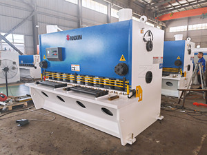 Sanxin độ chính xác cao tấm thủy lực cắt 3200mm Hướng dẫn sử dụng máy cắt chém CNC cho cắt kim loại thép - Product Image 2