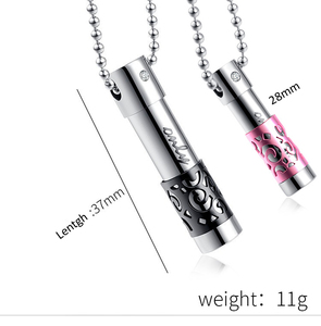 Collar de acero inoxidable con silbato para aromaterapia y alivio de la ansiedad, difusor de aceites esenciales con diseño 'Only Love' - Product Image 6
