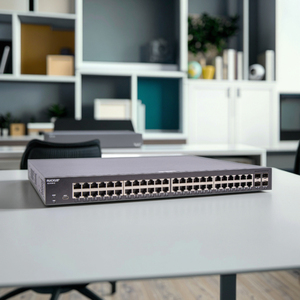 การเพิ่มความหนาแน่นของเครือข่ายชั้นการเข้าถึงให้สองเท่า |   ICX8100-48 สวิตช์กิกะบิตแบบไร้พัดลม 48 พอร์ต |   สินค้าขายดีปี 2026 |   รับประกัน 12 เดือน - Product Image 5