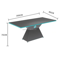 Bar moderne KTV, boîte de nuit avec tables lumineuses, chaises et tabourets en métal noir pour hôtels et fêtes