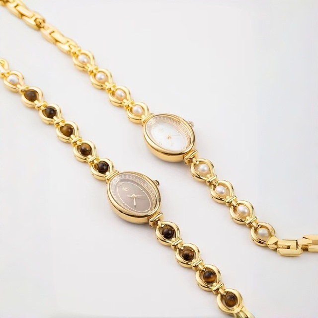 Vintage Luxury Gold Pear Dial Women's Watch Stainless Steel Bracelet with Rhinestone Bezel Quartz Wristwatch