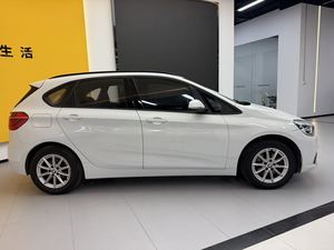 BMW <span class=keywords><strong>218i</strong></span> Comfort Version 2016, Série 2 Active <span class=keywords><strong>Tourer</strong></span> 1.5T, MPV familial compact d'occasion - Product Image 4