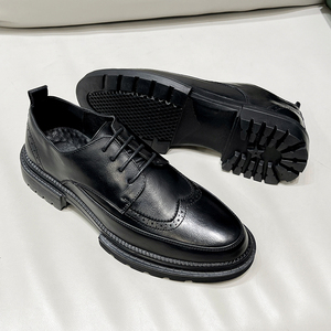 Chaussures habillées et Oxford décontractées en PU de haute qualité pour hommes – Confortables et élégantes pour le bureau et les occasions formelles - Product Image 3