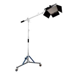 Soporte de Luz Profesional Plegable de Acero Inoxidable de 3.3M, Resistente, Tipo Cantilever, con Ruedas - Product Image 5