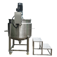 Réservoir émulsifiant homogénéisant sous vide Machines de fabrication de mayonnaise avec système de circulation Mélangeur homogénéisateur de crème cosmétique pour le visage