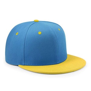 Cappellino leggero da esterno con pannelli in rete per la ventilazione e superficie piatta per lavori di ricamo - Product Image 3
