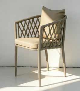Set <span class=keywords><strong>da</strong></span> Pranzo <span class=keywords><strong>da</strong></span> <span class=keywords><strong>Giardino</strong></span> in Rattan Intrecciato a 5 Pezzi - Tavolo Rotondo con Sedie Imbottite - Product Image 6