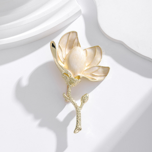 Broche de Aleación de Zinc Chapado en Oro de Alta Calidad con Diseño Retro de Orquídea de Jade <span class=keywords><strong>Blanco</strong></span>, Estilo Palacio, Regalo de <span class=keywords><strong>Boda</strong></span> para Mujer, Joyería con Pedrería - Product Image 4