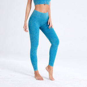 Leggings acanalados de cintura alta con logotipo personalizado para mujer, leggings de gimnasio con sensación de piel, pantalones de Yoga de entrenamiento sin costuras - Product Image 3