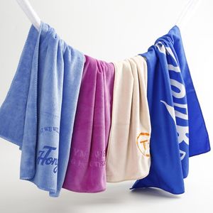 Custom 400 gsm sport handdoek voor gym, club, voetbal, basketbal, team, rally, sublimatieprint, microvezel - Product Image 3