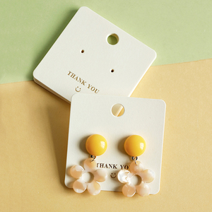 Tarjeta <span class=keywords><strong>de</strong></span> exhibición <span class=keywords><strong>de</strong></span> joyería blanca pura, agujero en relieve para pendientes, collar, tarjeta <span class=keywords><strong>de</strong></span> presentación - Product Image 1