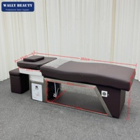 Lit de massage capillaire japonais de luxe avec machine à cascade pour le cuir chevelu et ensemble de fumigation pour les soins capillaires en salon
