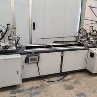 Máquina de Perforación CNC Automática para Perfiles de Aluminio, Control GSK BT30, Tipo Universal, Husillo de 3 Ejes