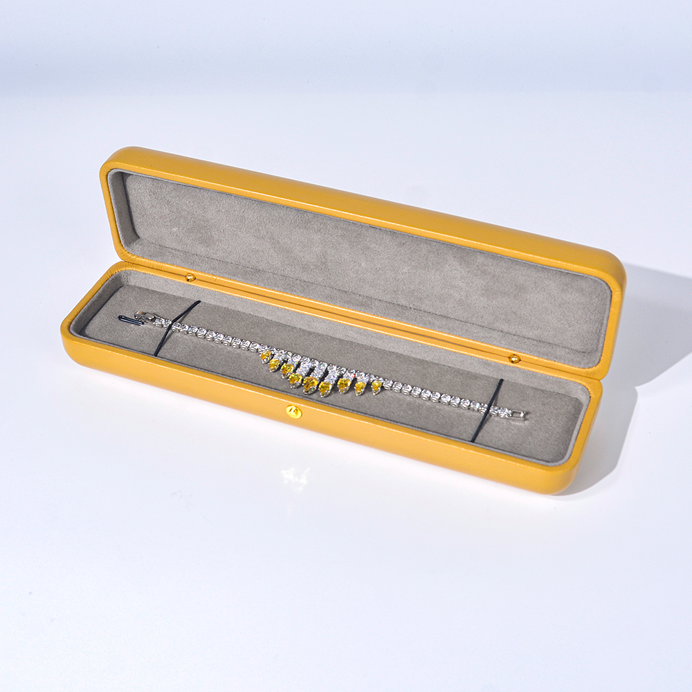 gold bracelet box