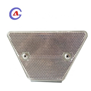 Réflecteur de garde-corps trapézoïdal rouge ou blanc - Product Image 4