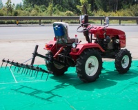 20HP 2WD Mini tracteur de jardin de ferme multifonctionnel Meilleur prix Composant de base de moteur d'entraînement sur chenilles d'occasion pour l'agriculture