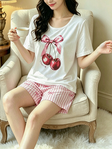 Conjunto <span class=keywords><strong>de</strong></span> Pijama Casual <span class=keywords><strong>de</strong></span> Punto Personalizado al por Mayor <span class=keywords><strong>para</strong></span> <span class=keywords><strong>Mujer</strong></span> con Top Estampado <span class=keywords><strong>de</strong></span> Cerezas y Pantalones Cortos Elásticos con Lazo, Conjunto <span class=keywords><strong>de</strong></span> Dos Piezas <span class=keywords><strong>para</strong></span> Descansar - Product Image 6