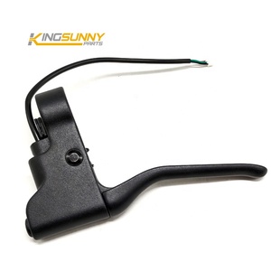 <span class=keywords><strong>Poignée</strong></span> de <span class=keywords><strong>frein</strong></span> de scooter, levier de <span class=keywords><strong>frein</strong></span> à main pour <span class=keywords><strong>Xiaomi</strong></span> <span class=keywords><strong>M365</strong></span> <span class=keywords><strong>PRO</strong></span> 1S Essential, pièces de rechange pour scooter électrique - Product Image 4