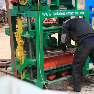 Makine fırsatları çiftçiler başlangıç blok tuğla yapma yapı malzemesi küçük iş kil QT40C-1 için para makinesi yapmak