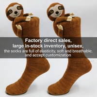 Fabricant direct Chaussettes d'hiver antidérapantes 3D à motif de paresseux Chaussettes multifonctionnelles à usage quotidien Chaussettes tricotées pour la maison Poignet doux pour le corps