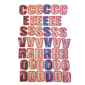 Вышитые нашивки с пайетками: Сердца, буквы, цифры, цветы. Блестящие аппликации с индивидуальным логотипом. Термоклеевые мультяшные нашивки для одежды. - Product Image 1