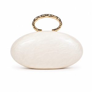 Nouvelle Pochette de Soirée de Luxe avec Poignée Anneau Doré, Sac à Main pour Femme Fait Main Motif Coquillage en Paille, Sac de Fête Élégant de Haute Qualité - Product Image 2