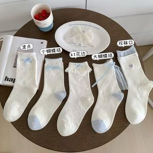 Calcetines a media pantorrilla para mujer, con lunares, lazo de encaje azul, doble ribete, absorbentes del sudor, transpirables, estilo coreano, para colegialas, lindos y dulces - Product Image 3