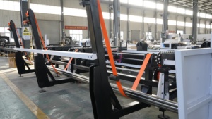 Découpeuse laser de tubes métalliques CNC avec alimentation automatique, machine de découpe laser à fibre pour tubes - Product Image 6