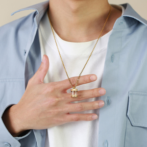 Kalung Rantai Baja Anti Karat Klasik Nostalgia untuk Anak dengan Liontin Abu Transparan Kaca yang Dapat Dibuka-Hadiah - Product Image 5
