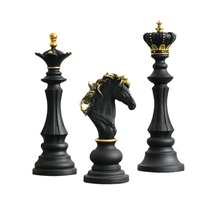 Articles promotionnels créatifs Art déco en résine, décorations d'anniversaire pour la maison, jeux d'échecs Roi et Reine pour bureau, fenêtre, couloir