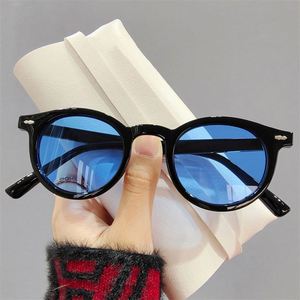 Lunettes de soleil rondes classiques pour hommes et femmes, monture noire et verte, avec logo personnalisé, nouvelle collection 2022 - Product Image 4